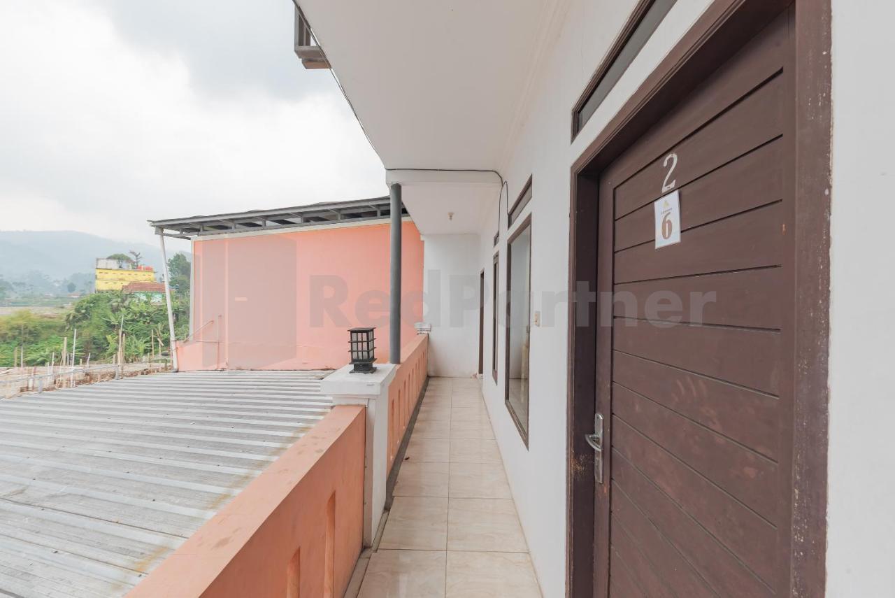 Pondok Hefi Ciwidey Mitra Reddoorz Exteriér fotografie